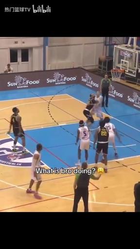 一分變兩分！這哥們得感謝5號為他成就了名場面！