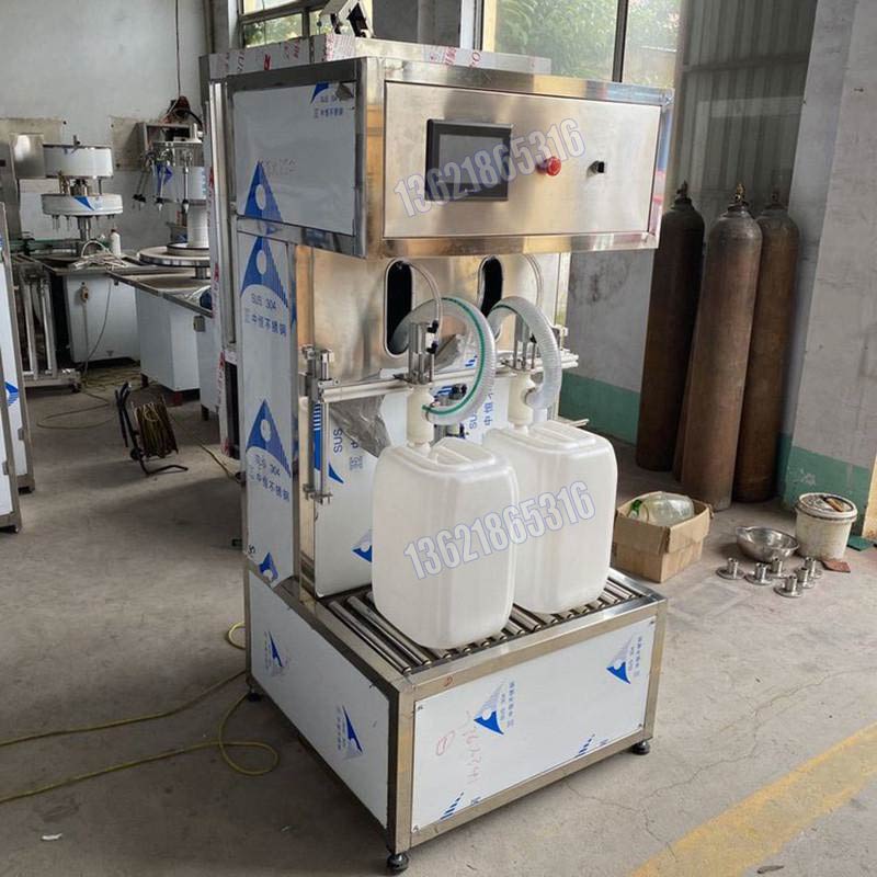 化學(xué)品灌裝機(jī) 化學(xué)品灌裝機(jī)