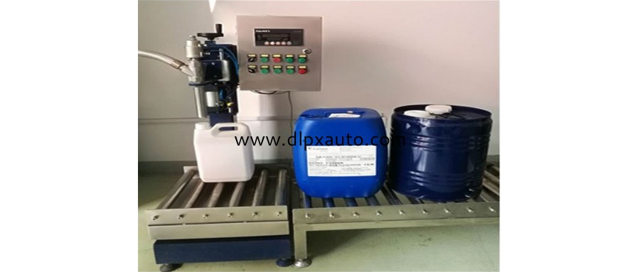 標(biāo)準液體灌裝機