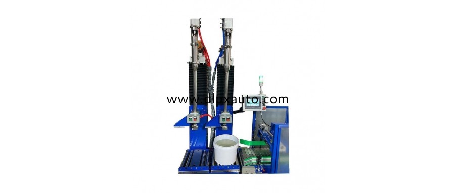 25升涂料油漆灌裝機(jī)應(yīng)用